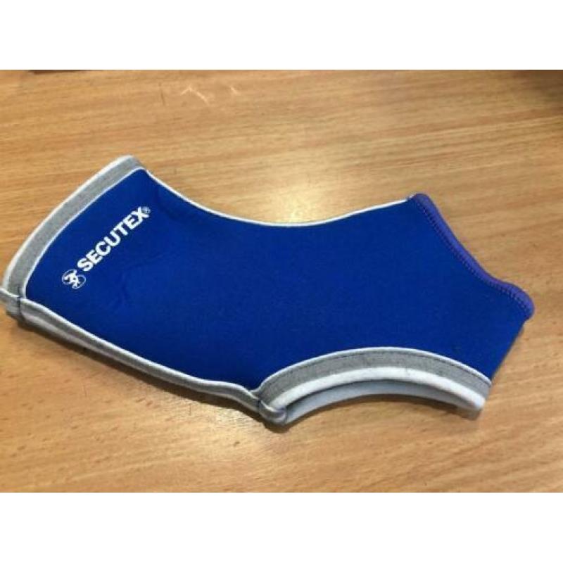 Nieuw Neopreen enkelband bandage Secutex maat Small blauw