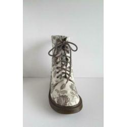 Dr. Martens maat 36