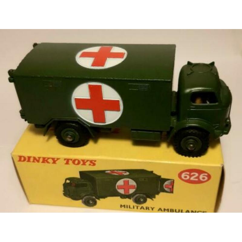 Dinky Toys, GB, # 626, Military ambulance, mint/b