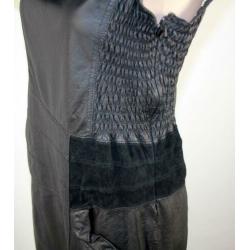 E zwart lams lederen jurk met design details mt small