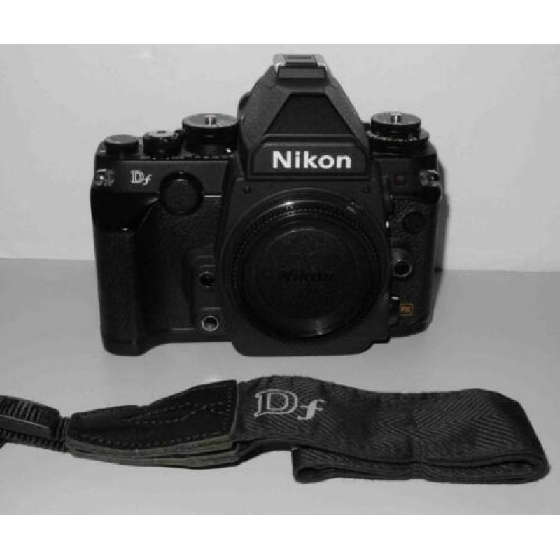Nikon Df in NIEUW staat