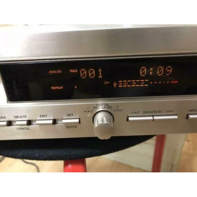 YAMAHA MDX-596 Minidisk speler in Nieuwstaat