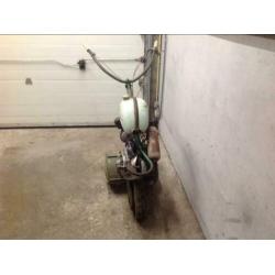 Oud tuinfreesje met nsu quickley 3 v motor