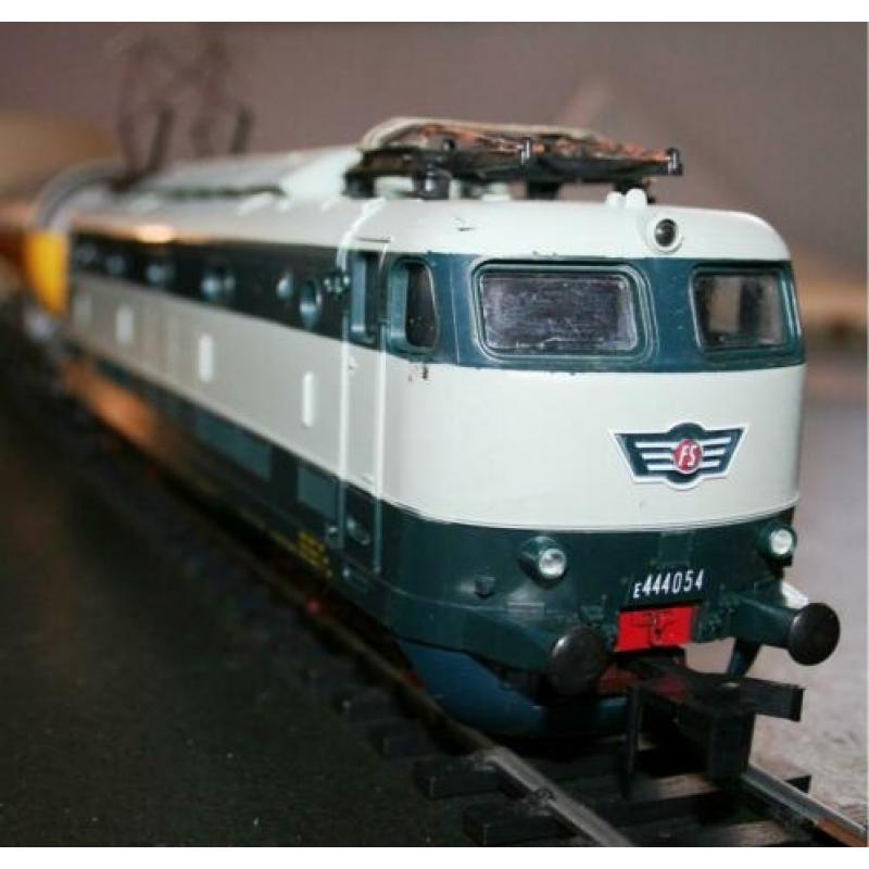 Lima SCHAAL NUL - E-lok FS serie 444 plus wagons