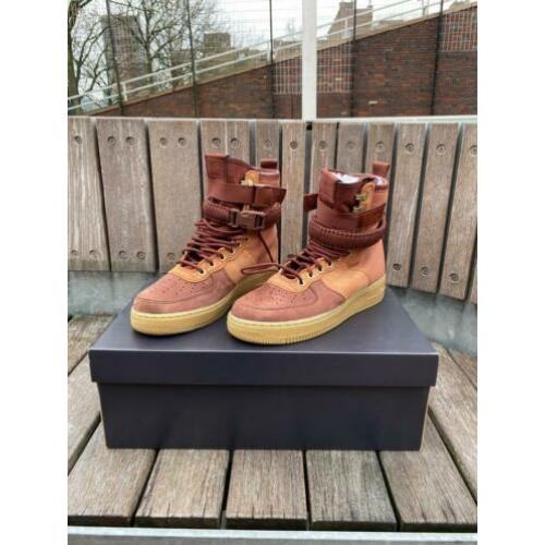 SF AF1 PRM NIKE schoenen 42