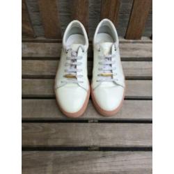 witte lederen sneakers van M25 maat 41 nieuwstaat sneakers