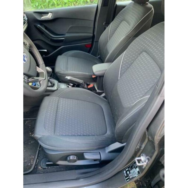 Ford Fiesta 1.0 Ecoboost 100pk 5D handgeschakeld 2018 Grijs