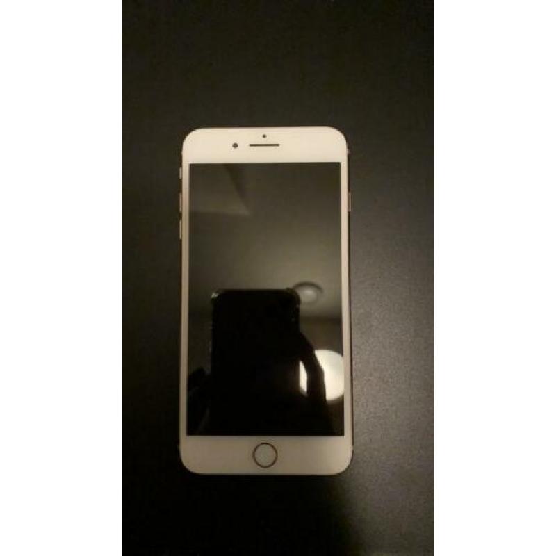 iPhone 8 Plus Gold 128GB in zeer goede staat