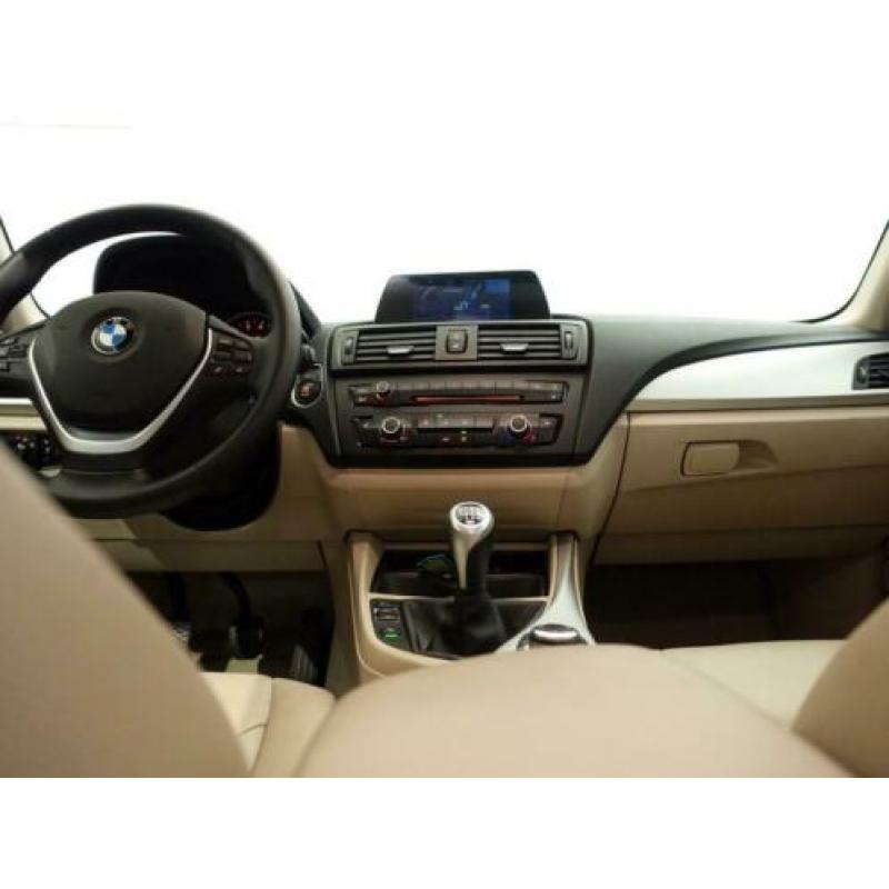 BMW 1 Serie 118I HIGH EXECUTIVE 170pk , Leder interieur, Nav