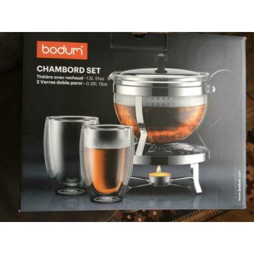 BODUM CHAMBORD SET, Theepot met Rechaud plus 2 glazen