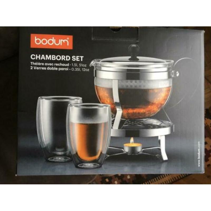 BODUM CHAMBORD SET, Theepot met Rechaud plus 2 glazen