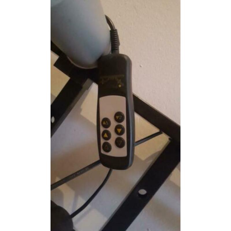 Systeem voor elektrisch verstelbaar bed.