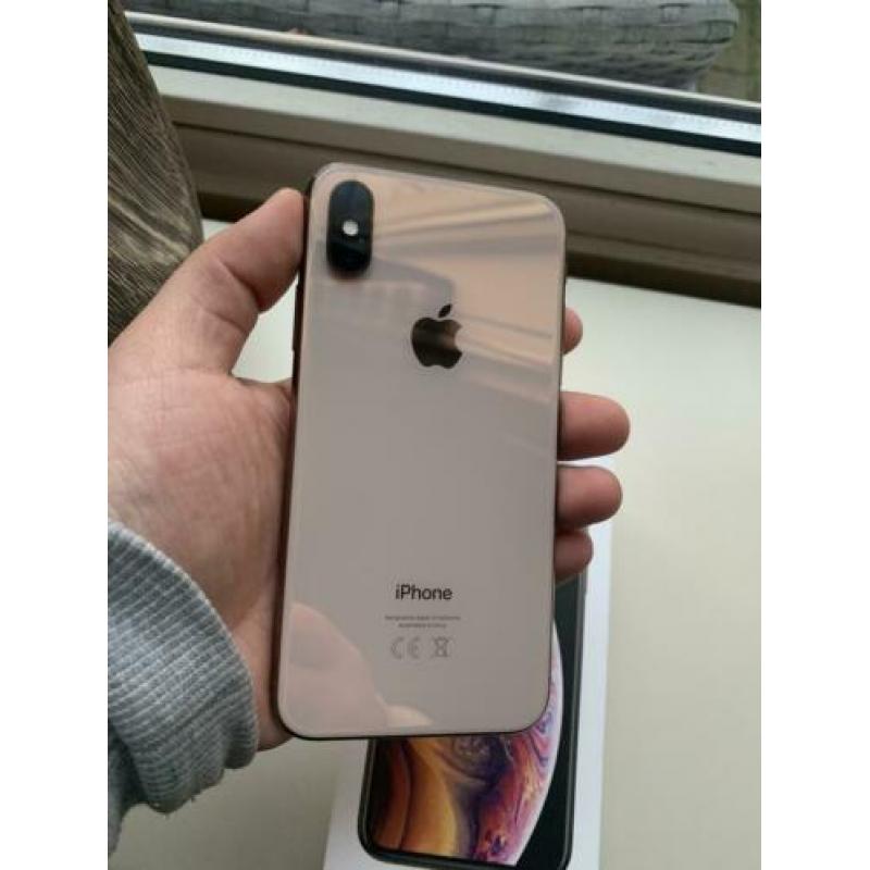 Iphone xs gold compleet zo goed als nieuwe
