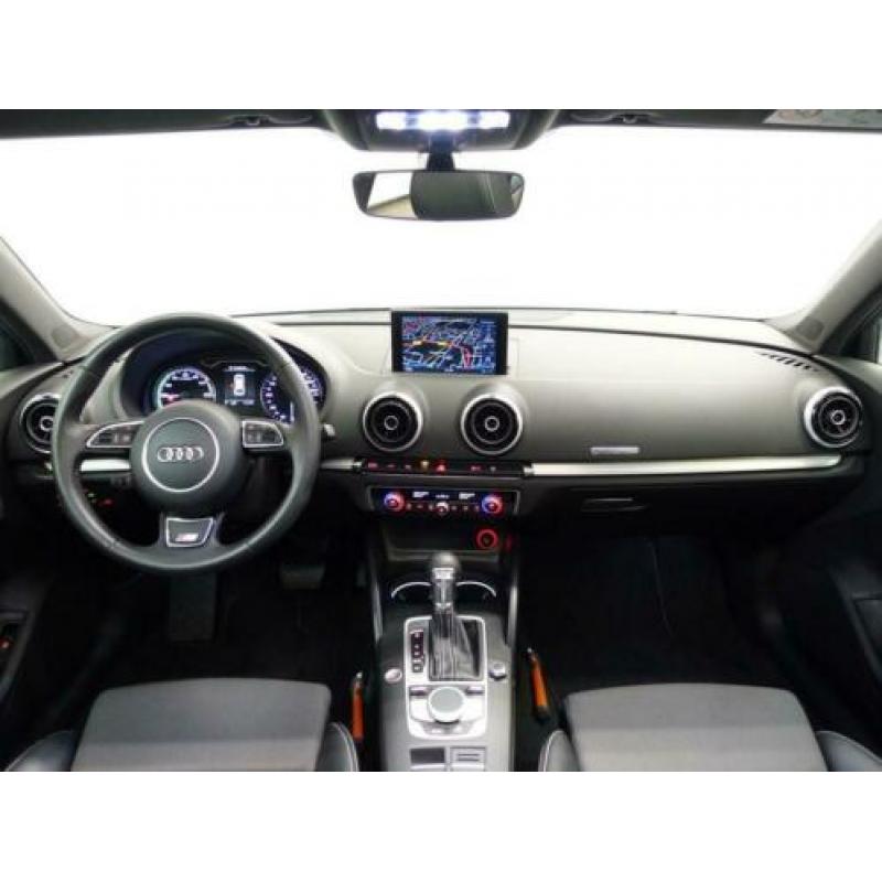 Audi A3 Sportback 1.4 e-tron PHEV S-Line s-tronic, Panoramad