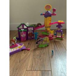 Pinypon pretpark met 3 speelfiguren