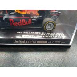 Minichamps RB13 Max Verstappen winner Malaysian GP2017