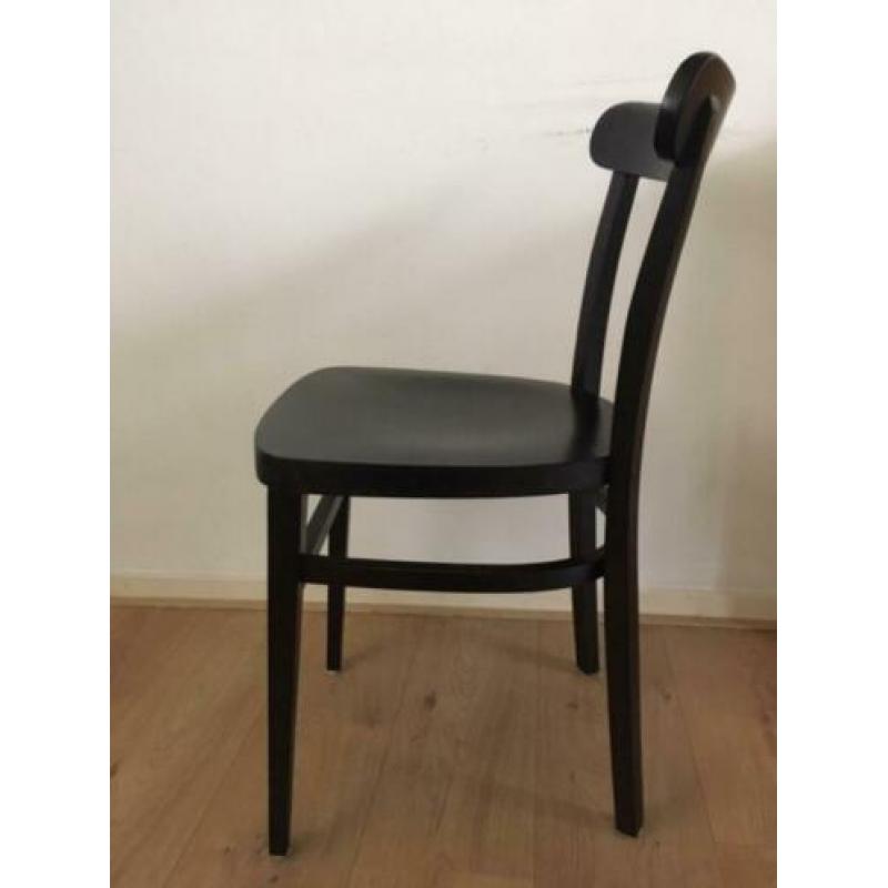 Zwart café stoeltje hout