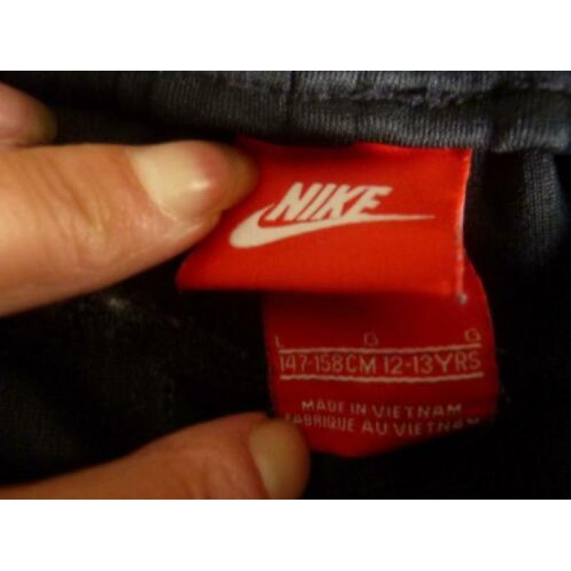 NIKE Air Max broek maat 146 - 152, nieuwstaat!!