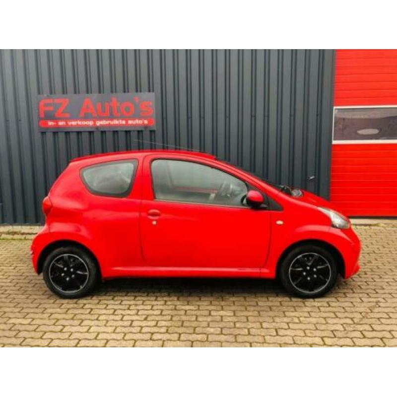 Toyota Aygo 1.0-12V +