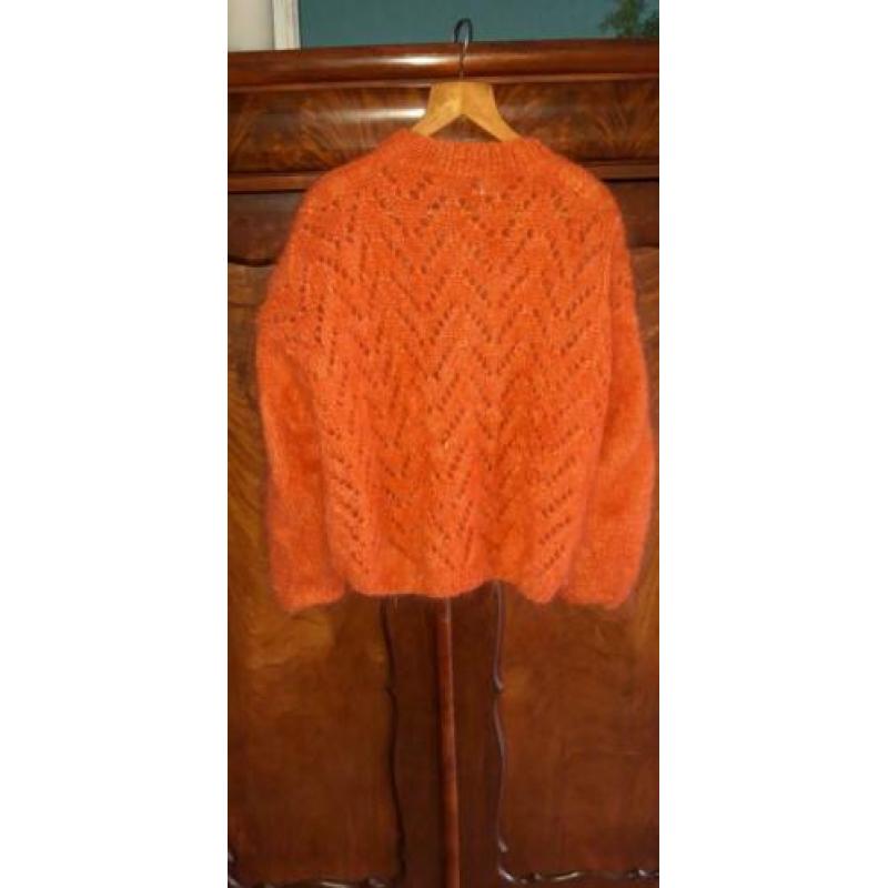 Les Tricots d' O ! vest handknit