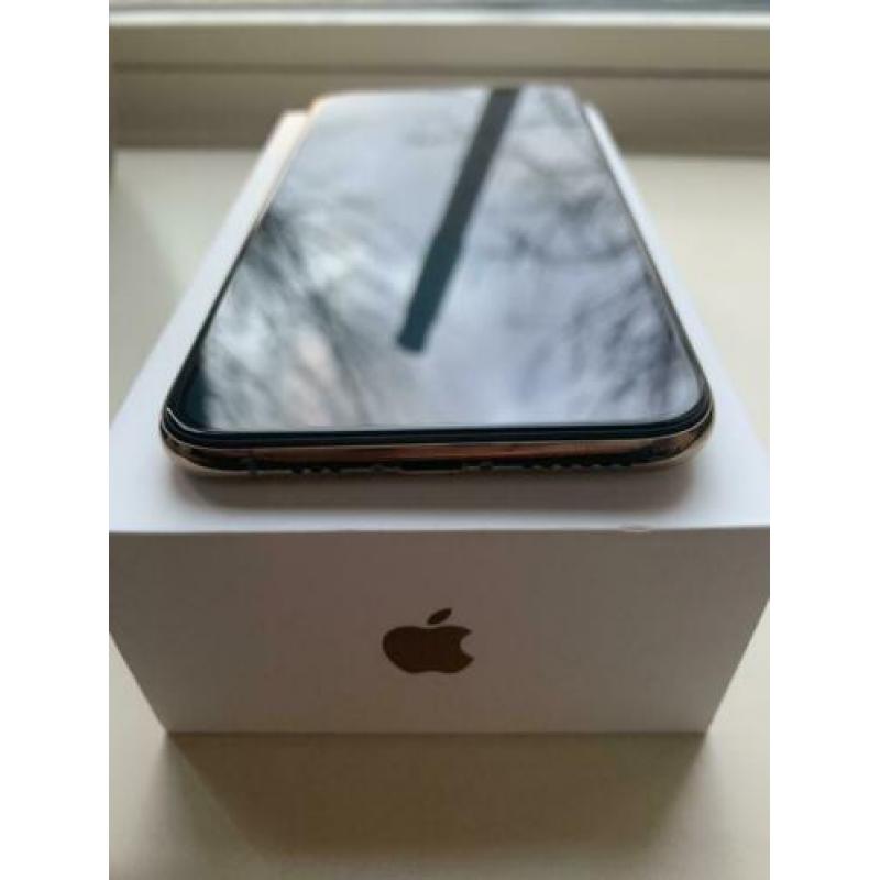 Iphone xs gold compleet zo goed als nieuwe