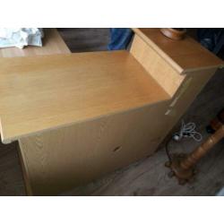 TV-kastje / Dressoir Eiken 《WIE BIED ??》