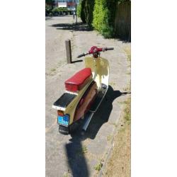 Zundapp roller met snorkenteken