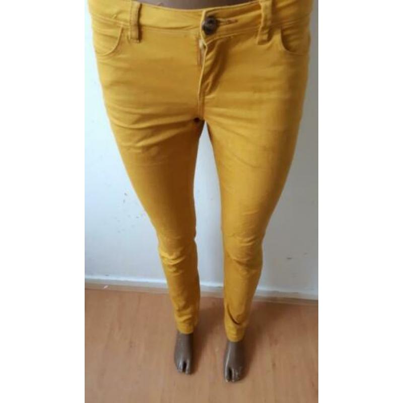 ONLY okergeel ninne pant maat 36 stretch Geel