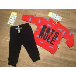 Nieuw set sweater rood neushoorn en broekje zwart 68