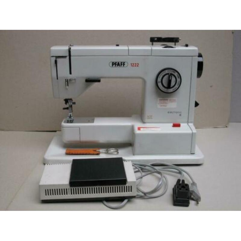 Pfaff 1222 naaimachine