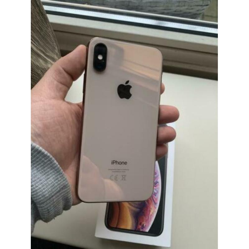 Iphone xs gold compleet zo goed als nieuwe
