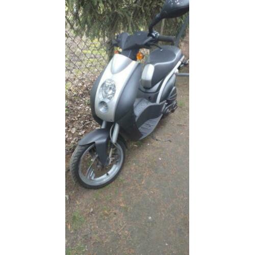 Gezoht scooters voor export!!!