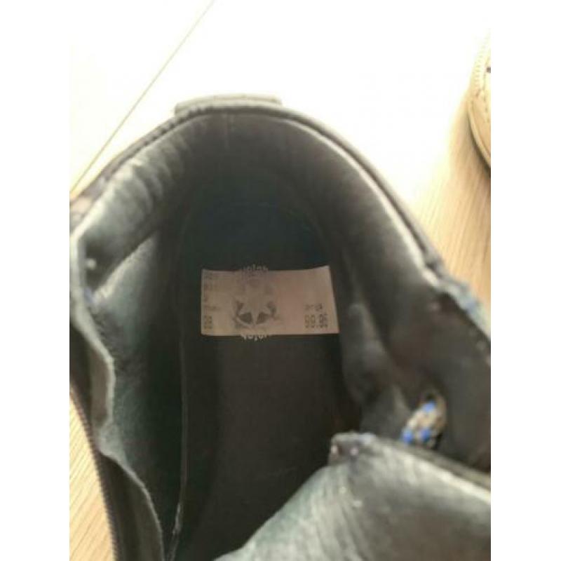 Develab schoenen maat 28!