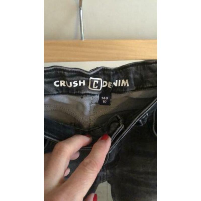 Jeans Crush, donkergrijs,maat 140, nooit gedragen