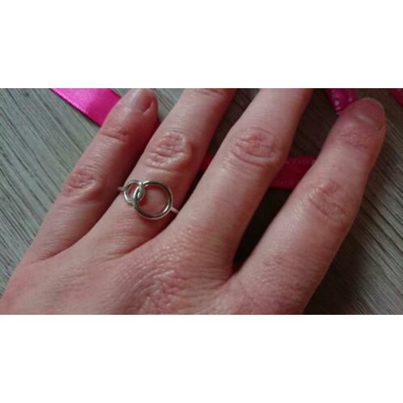 Zilveren Zinzi ZIR1278 ring maat 56, Nieuw!