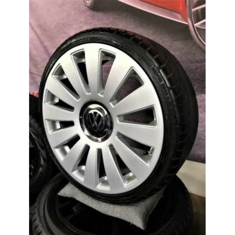 18 inch 5x100 VW Polo Velgen + Zomerbanden