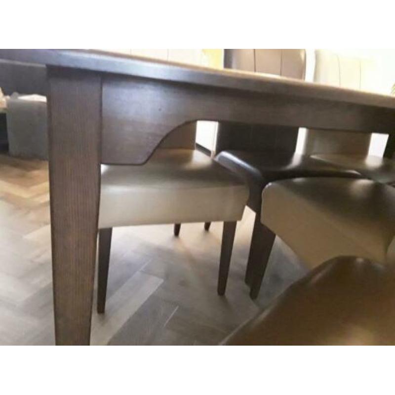 Massief eiken tafel