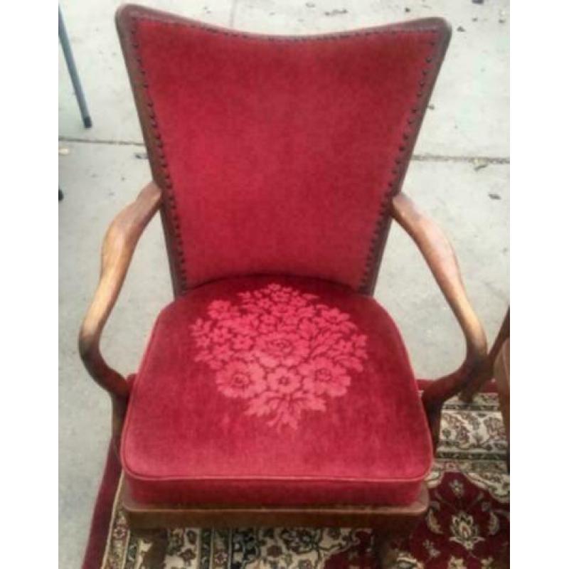 vintage stoel / prijs per stuk / nog 1 stuks beschikbaar