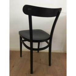 Zwart café stoeltje hout