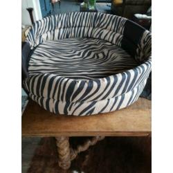 Hondenmand met tijgerprint