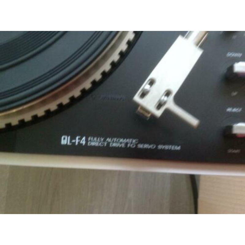 JVC QL-F4 FULLY AUTOMATIC direct drive FG SERVO SUSTEM