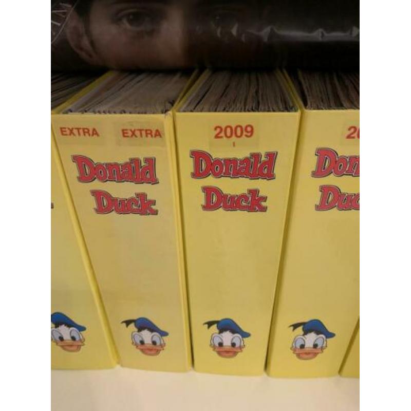 Donald Duck jaargangen in verzamel mappen