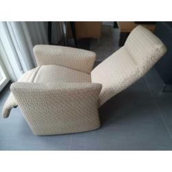 zeer nette luxe relaxfauteuil / stoel elektrisch
