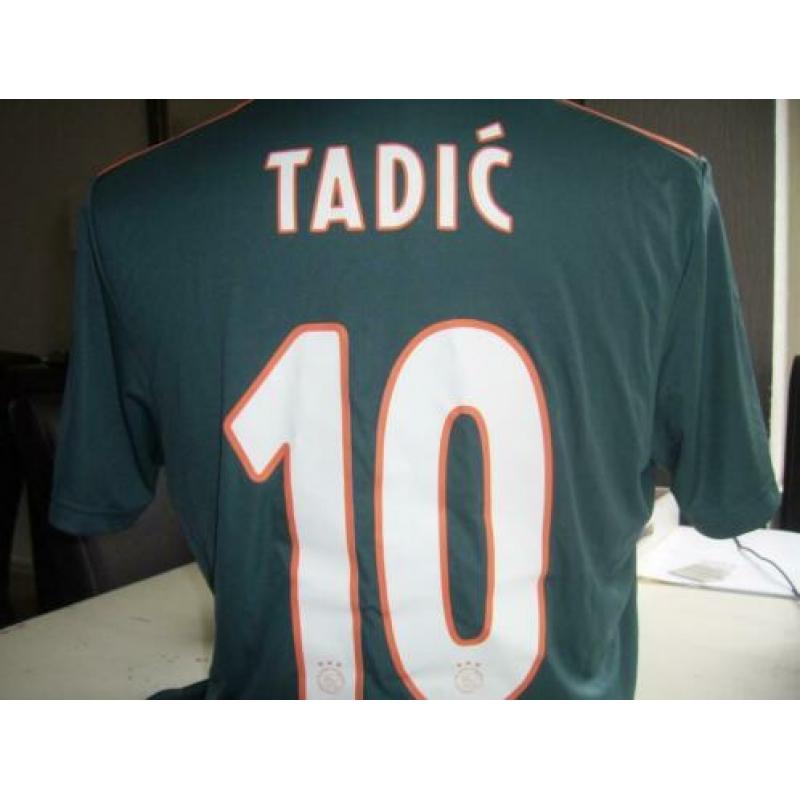 Ajax uit shirt;; nr 10 Tadic,,2019/2020 maat L nieuw