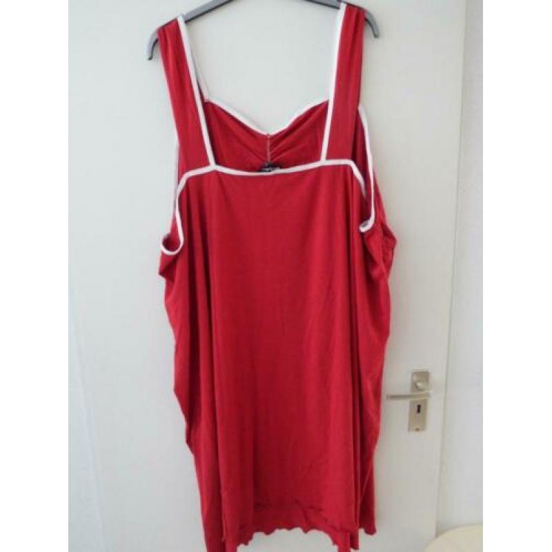 Nachthemd rood-wit design mt.66-68 ULLA POPKEN - NIEUW