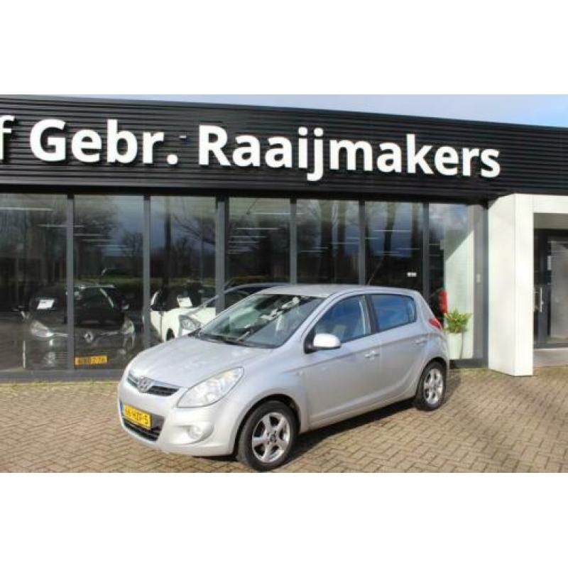 Hyundai i20 1.2i DynamicVersion *Airco* (bj 2009)