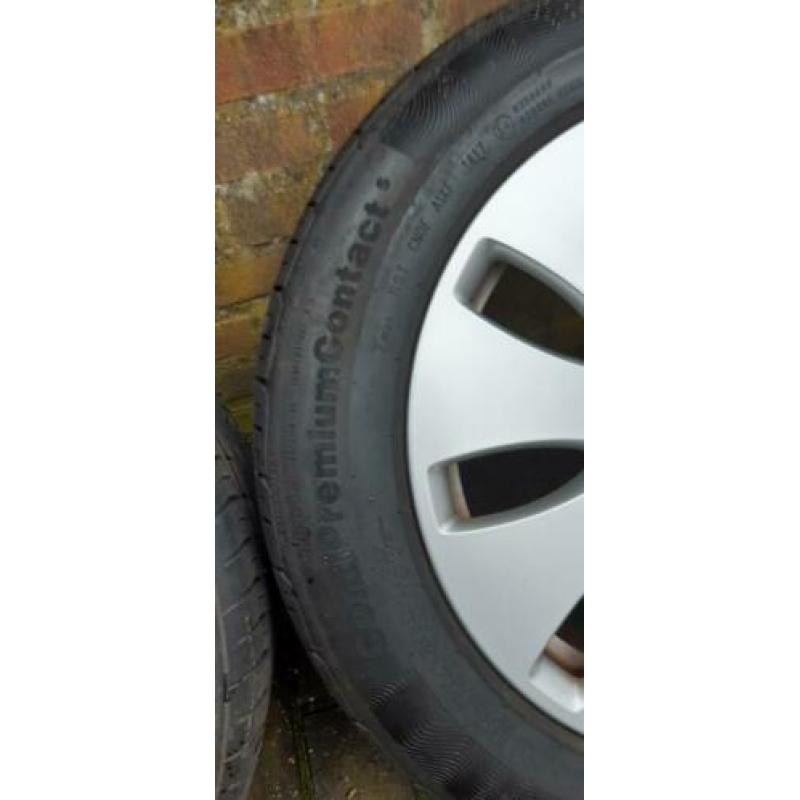 Mooie Audi A4 A6 velgen 16 inch 5×112 Continental 205 55 16