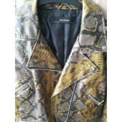 Stoere jack Zara (slangenprint) maat M