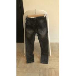 Jeans Crush, donkergrijs,maat 140, nooit gedragen
