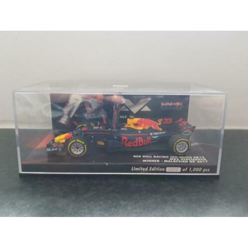 Minichamps RB13 Max Verstappen winner Malaysian GP2017